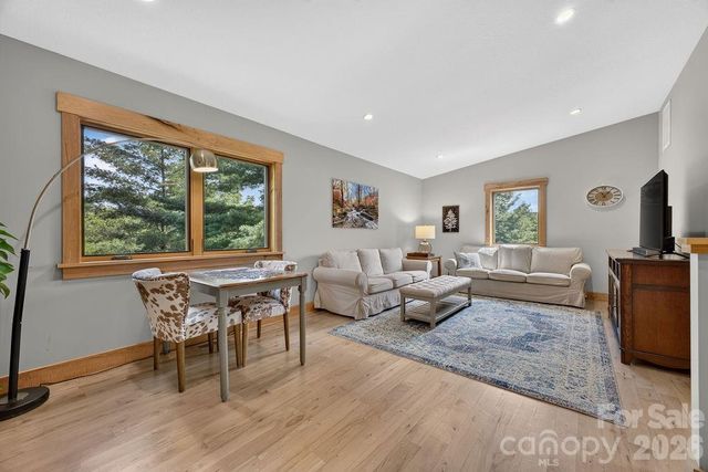208 Gravely Branch Road, Fletcher, NC 28732
