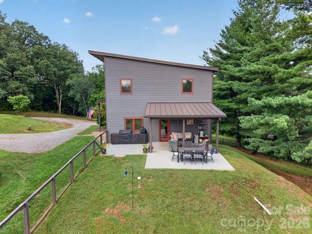 208 Gravely Branch Road, Fletcher, NC 28732