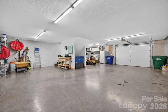 208 Gravely Branch Road, Fletcher, NC 28732