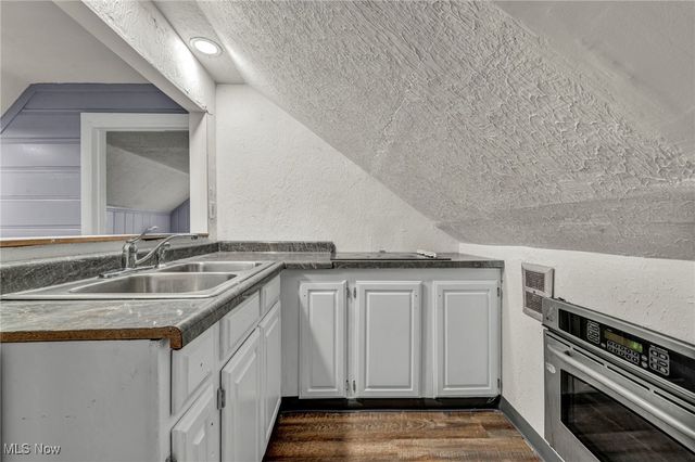 5204 Turney Road, Garfield Heights, OH 44125