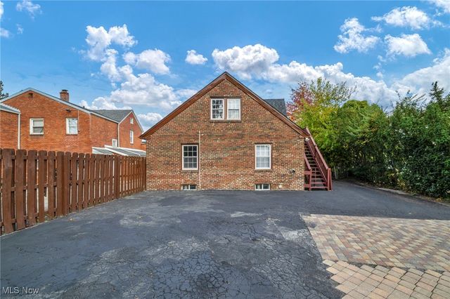 5204 Turney Road, Garfield Heights, OH 44125