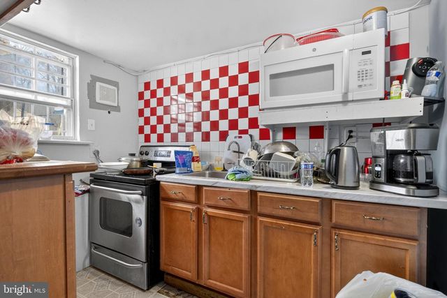 808 NARROWLEAF DR, Upper Marlboro, MD 20774