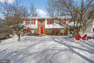 808 NARROWLEAF DR, Upper Marlboro, MD 20774