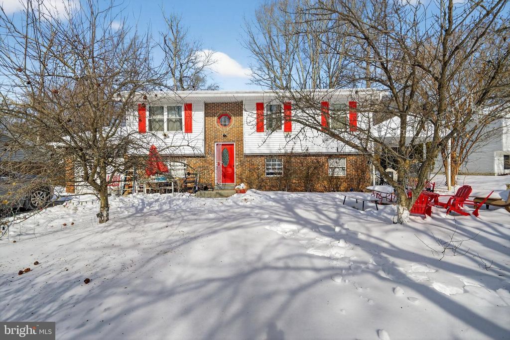 808 NARROWLEAF DR, Upper Marlboro, MD 20774