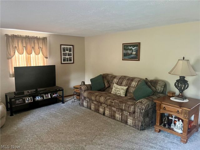 5035 Boggs Road, Zanesville, OH 43701