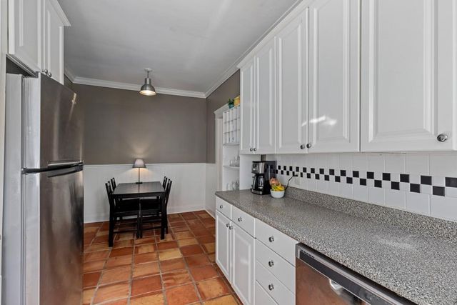 301 10th NE Street 2, Atlanta, GA 30309