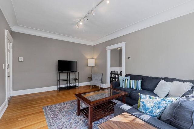 301 10th NE Street 2, Atlanta, GA 30309