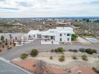 5252 Eagle Pass Road, Las Cruces, NM 88011