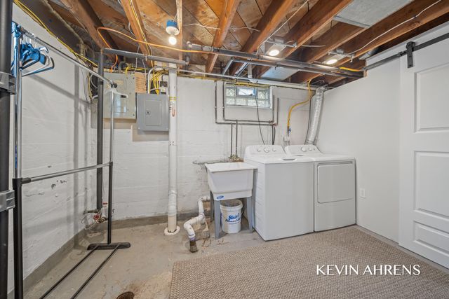 3610 Crystal Street SW, Grandville, MI 49418