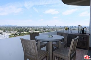 1155 N La Cienega Boulevard 6, West Hollywood, CA 90069