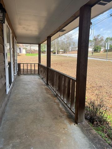 2303 Shadybrook Lane, Dothan, AL 36303