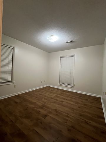 2303 Shadybrook Lane, Dothan, AL 36303