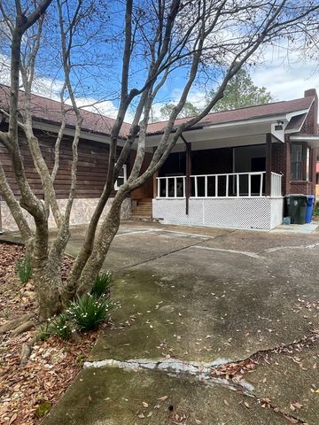 2303 Shadybrook Lane, Dothan, AL 36303