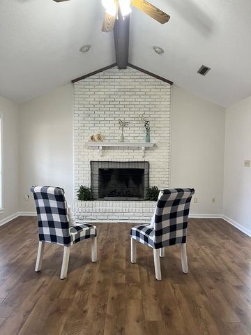 2303 Shadybrook Lane, Dothan, AL 36303