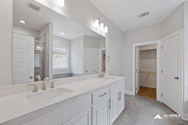 25305 Burlington Dr, Denham Springs, LA 70726