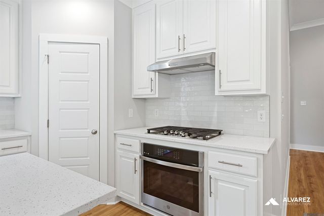 25305 Burlington Dr, Denham Springs, LA 70726