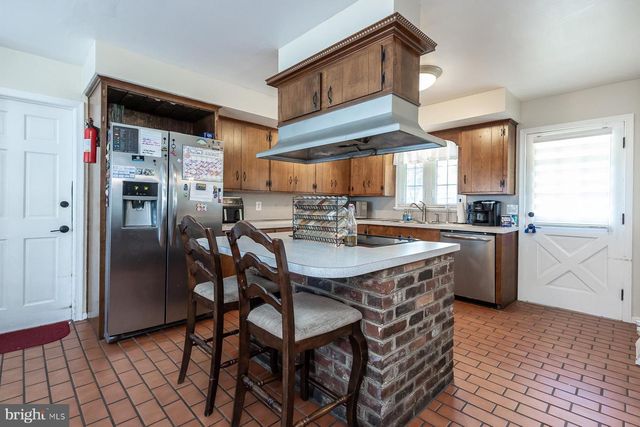 1766 CLOVER AVE, Vineland, NJ 08361