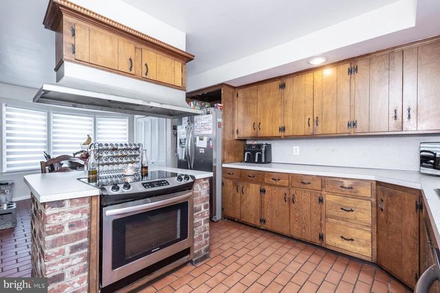 1766 CLOVER AVE, Vineland, NJ 08361