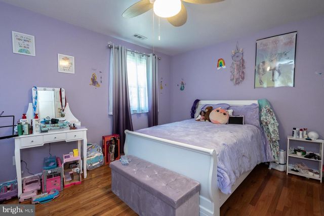 1766 CLOVER AVE, Vineland, NJ 08361