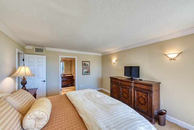 1480 Ocean Drive 2G, Vero Beach, FL 32963