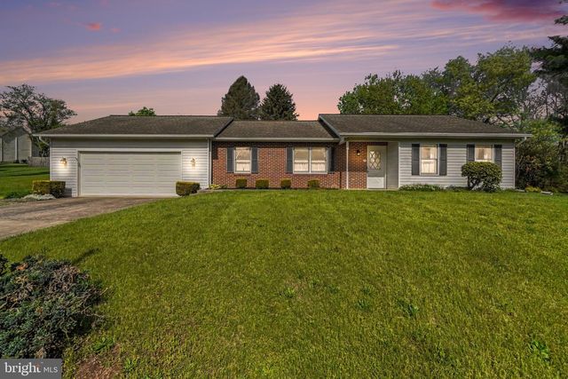 280 SHATTO DRIVE, Carlisle, PA 17013