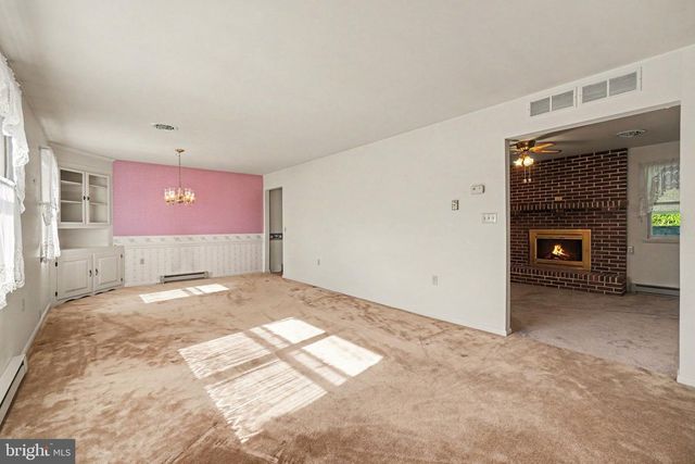 280 SHATTO DRIVE, Carlisle, PA 17013