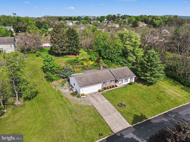 280 SHATTO DRIVE, Carlisle, PA 17013