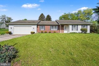 280 SHATTO DRIVE, Carlisle, PA 17013