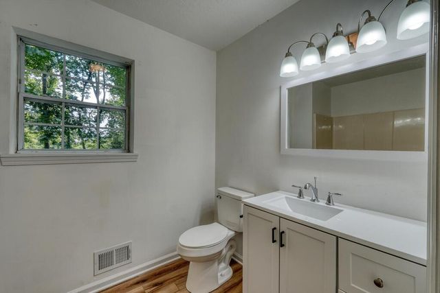 2092 Woodlake Lane, Young Harris, GA 30582