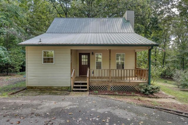 2092 Woodlake Lane, Young Harris, GA 30582
