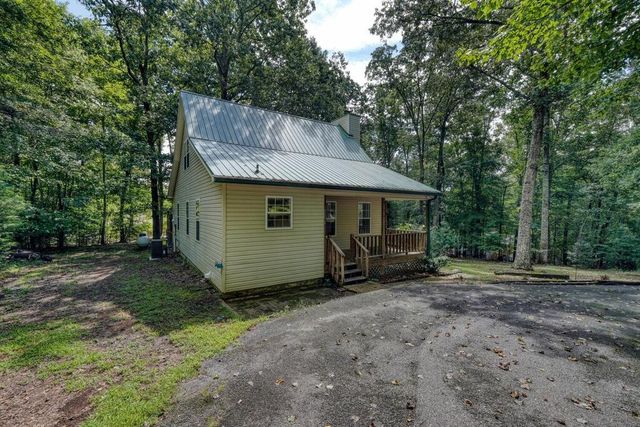 2092 Woodlake Lane, Young Harris, GA 30582