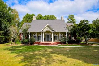 1413 State Street NW, Hartselle, AL 35640
