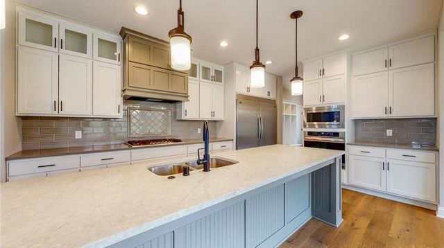 4044 Merriam Road, Minnetonka, MN 55305