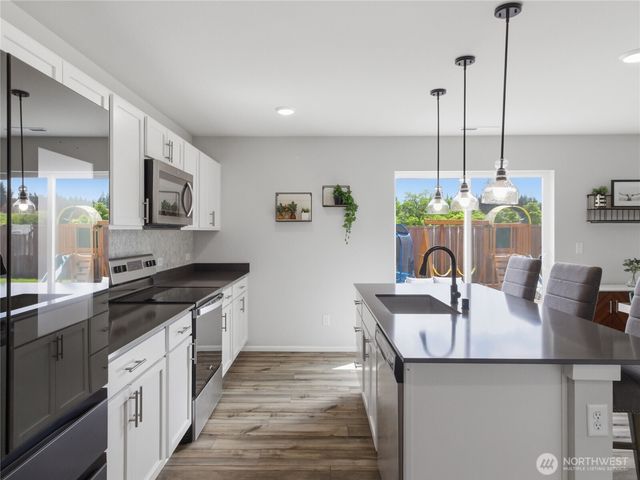 15069 Iverson Loop SE, Yelm, WA 98597