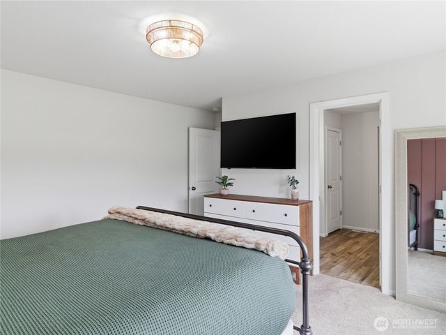 15069 Iverson Loop SE, Yelm, WA 98597