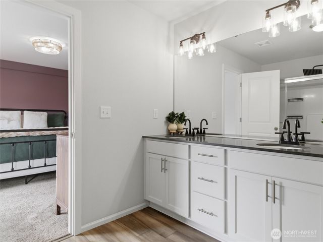 15069 Iverson Loop SE, Yelm, WA 98597