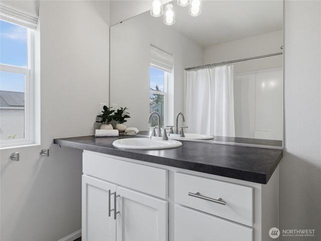 15069 Iverson Loop SE, Yelm, WA 98597