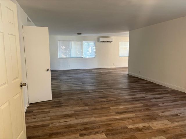 2206 Adams Street 7, Hollywood, FL 33020