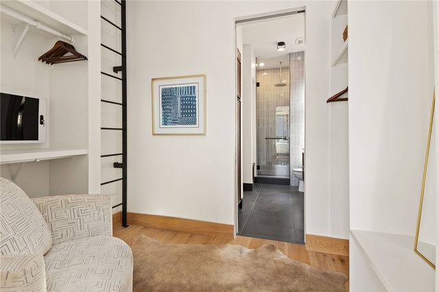 319 SE Market Alley 202, Bentonville, AR 72712