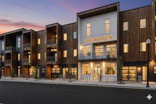 319 SE Market Alley 202, Bentonville, AR 72712