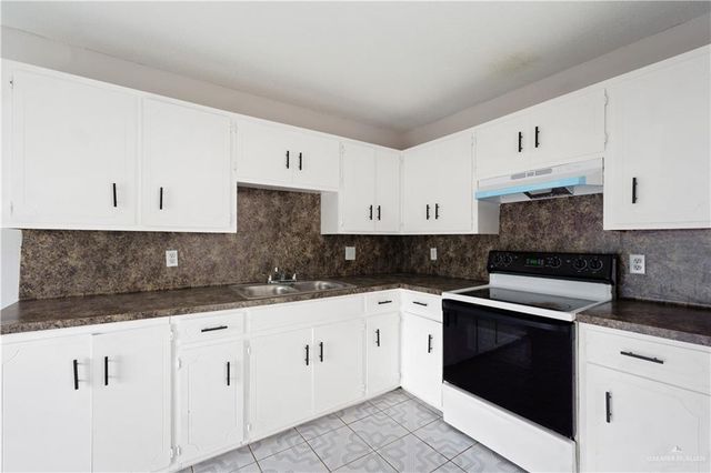 2813 N 32nd Street, Mcallen, TX 78501