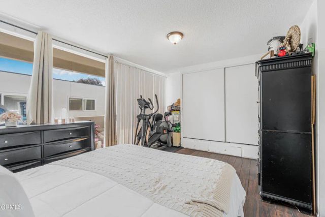 1331 Edgewood Way, Oxnard, CA 93030
