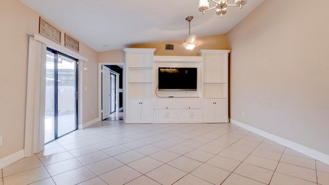 4782 Sunny Palm Circle D, West Palm Beach, FL 33415