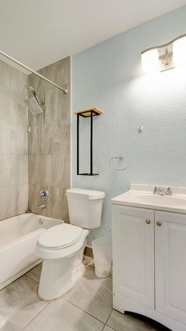 4782 Sunny Palm Circle D, West Palm Beach, FL 33415