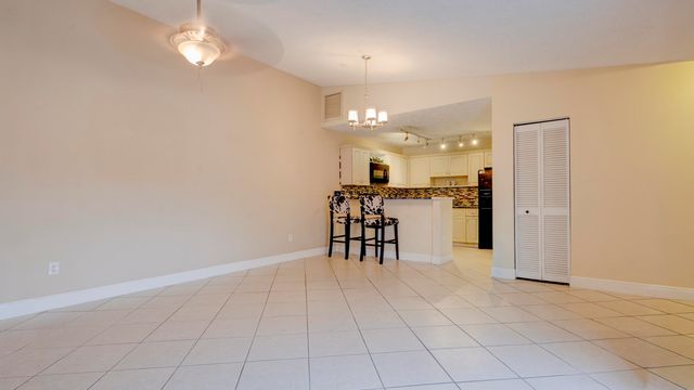 4782 Sunny Palm Circle D, West Palm Beach, FL 33415