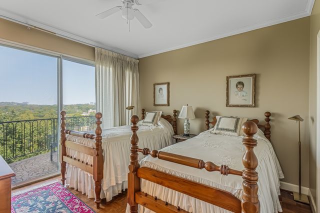 4215 Harding Pike Apt 901, Nashville, TN 37205