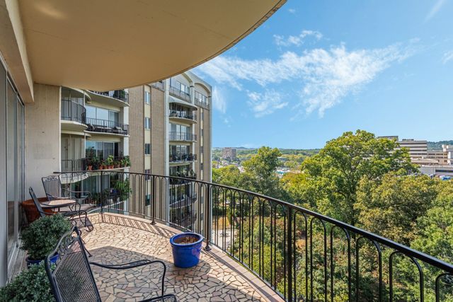 4215 Harding Pike Apt 901, Nashville, TN 37205