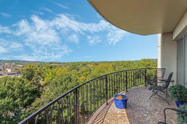 4215 Harding Pike Apt 901, Nashville, TN 37205