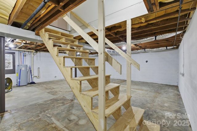 3630 Spencer Lane, Lenoir, NC 28645