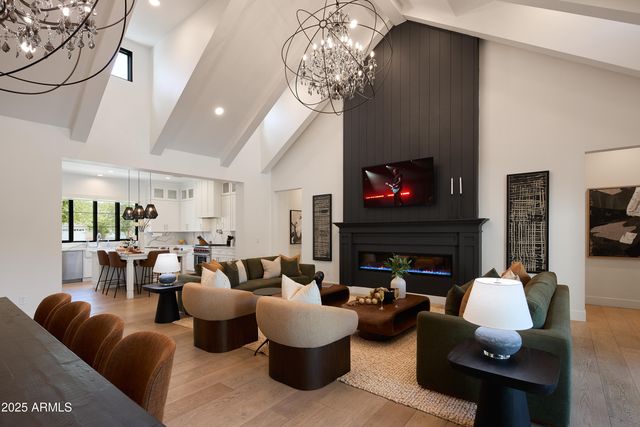 3808 E Fairmount Avenue, Phoenix, AZ 85018